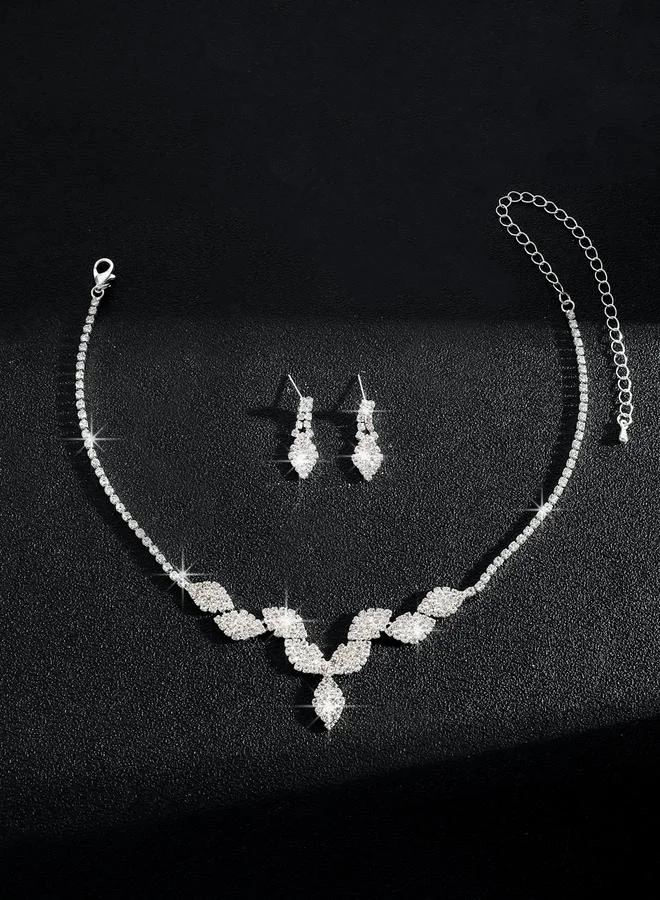 تايك تو طقم مجوهرات قطعتين عقد وأقراط مزين